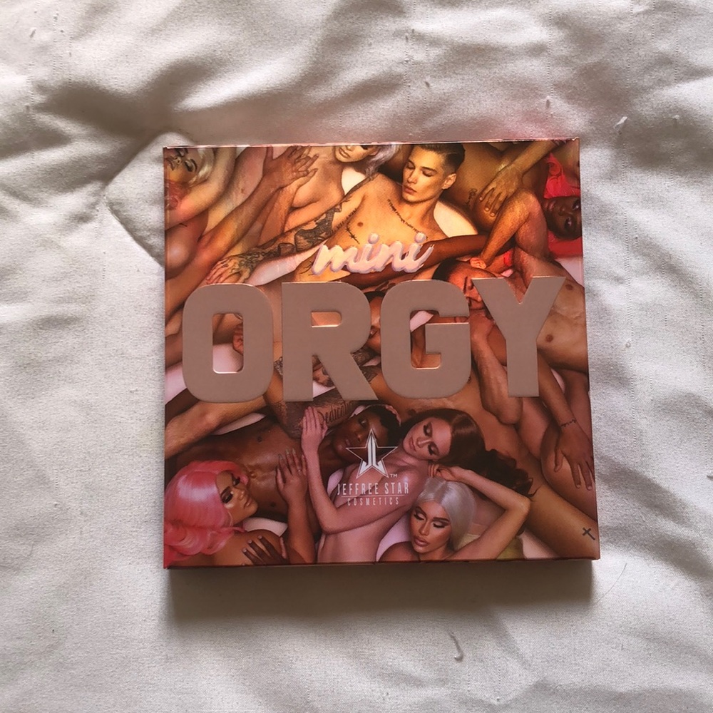 Brand new Jeffree Star mini orgy palette
